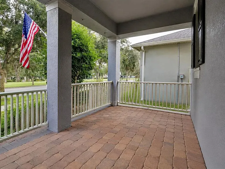 16137 Wind View Ln — Photo 2