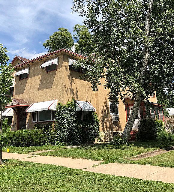 2nd image of 125 10th St S