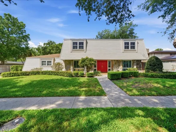 13305 Golf Crest Cir, Tampa, FL 33618