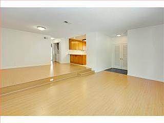 3rd image of 1372 Teakwood Dr
