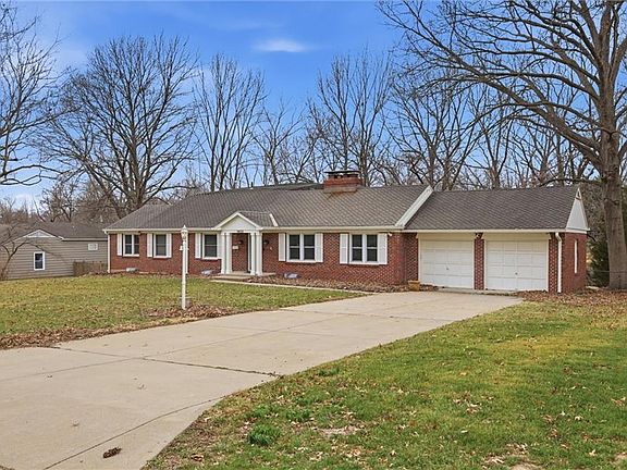 3rd image of 9622 Sagamore Rd