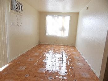5th image of 4324 Hayes Pl