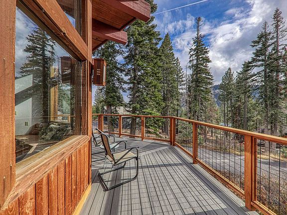 3rd image of 4040 Zermatt Rd