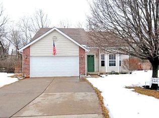 808 Sterling Dr, Lebanon, OH 45036
