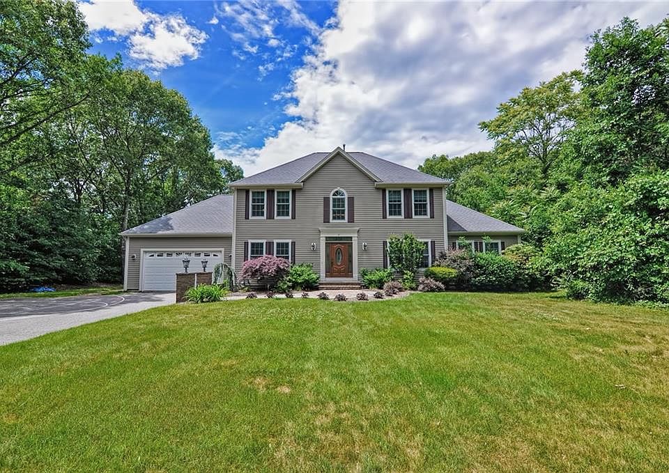 3 Logan Dr, Lincoln, RI 02865 Zillow