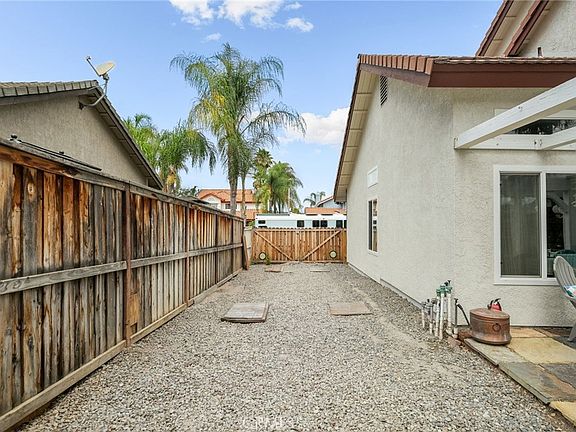 5th image of 25401 Lacebark Dr