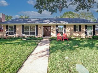 3941 Candlenut Ln, Dallas, TX 75244