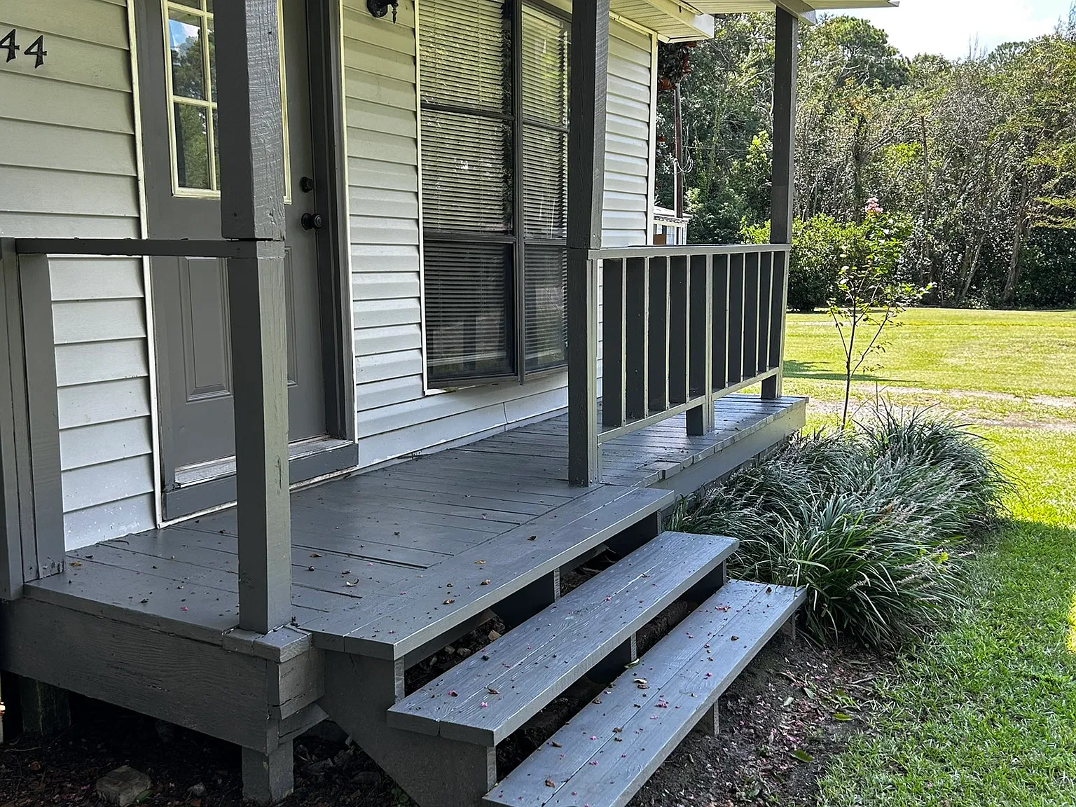 2 bed, 900 sqft, $1,050 — Photo 2