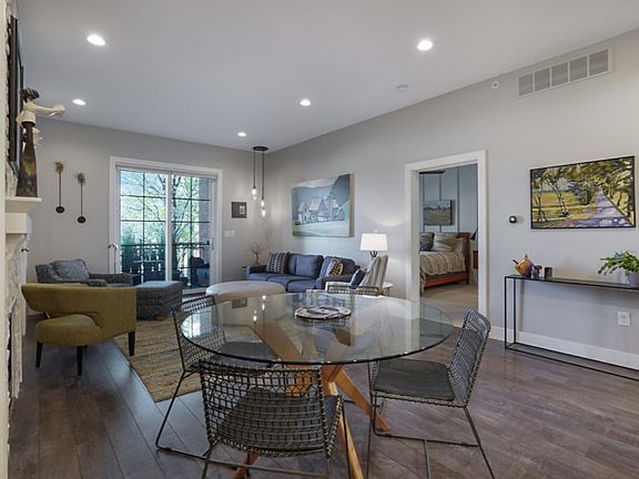 5th image of 737 Bagley Ave SE #5