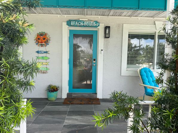 468 W Ocean Ave