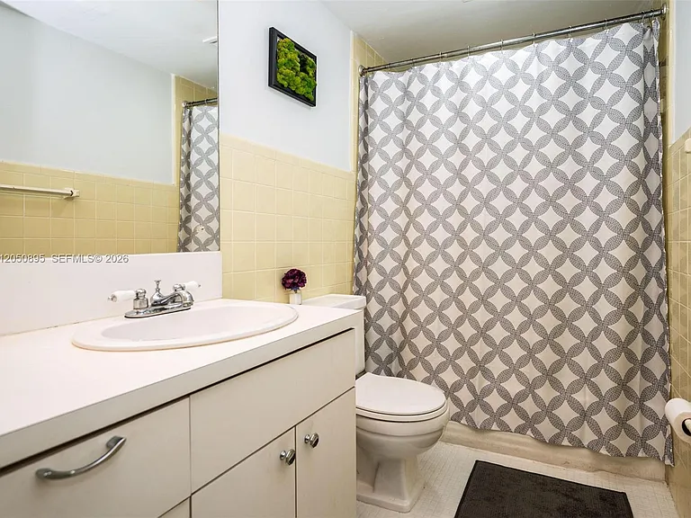 2005 Sans Souci Blvd #206 — Photo 11