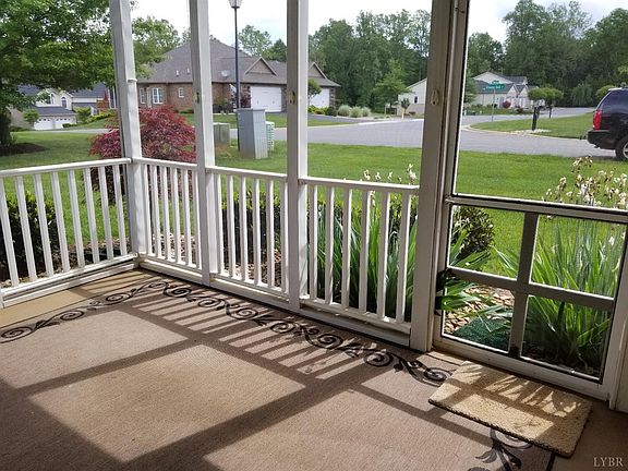 3rd image of 1195 Sleepy Oak Ln