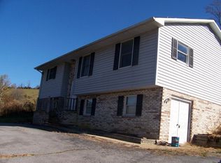 26132 Plum Creek Rd, Glade Spring, VA 24340