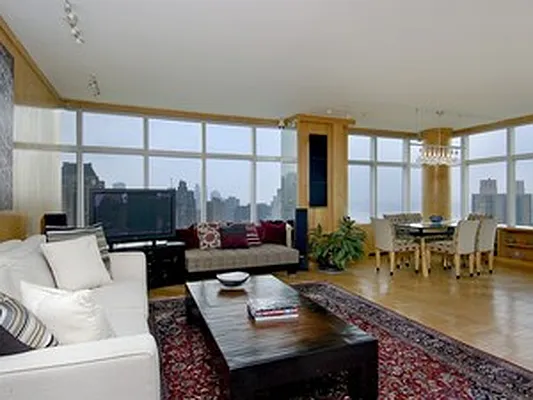 Sold by Corcoran | media 29