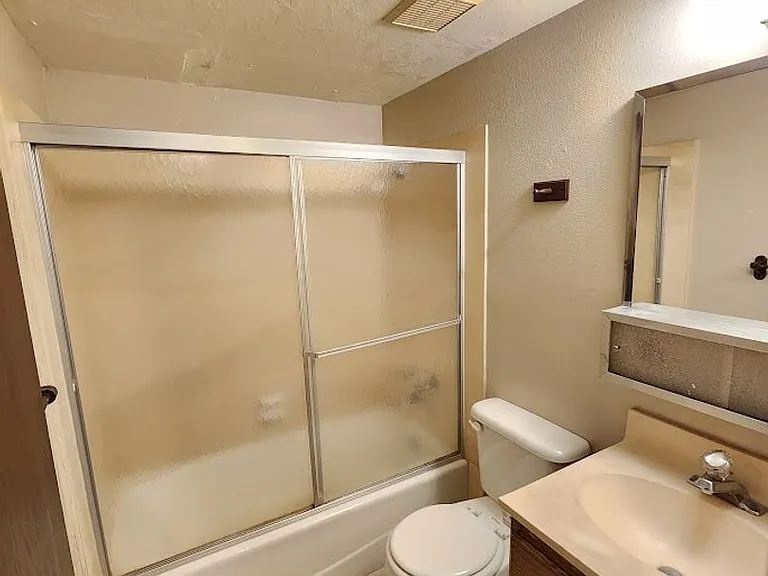781 N Valley View Dr #1 — Photo 20
