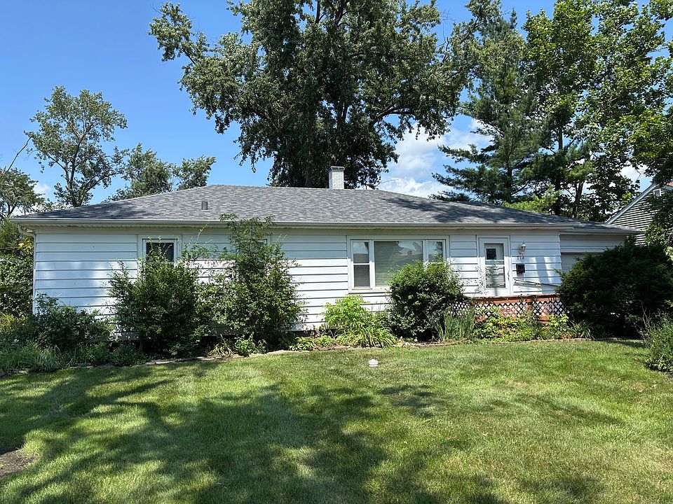 1st image of 719 Jefferson St