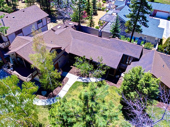 2nd image of 224 Teakwood Dr