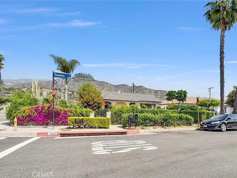 2305 Sesmas St — Photo 1