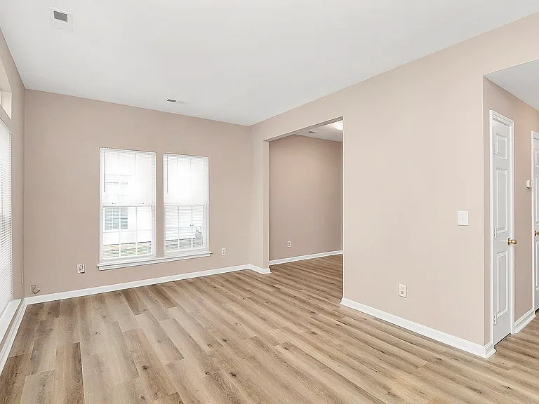 12260 Jessica Pl — Photo 3