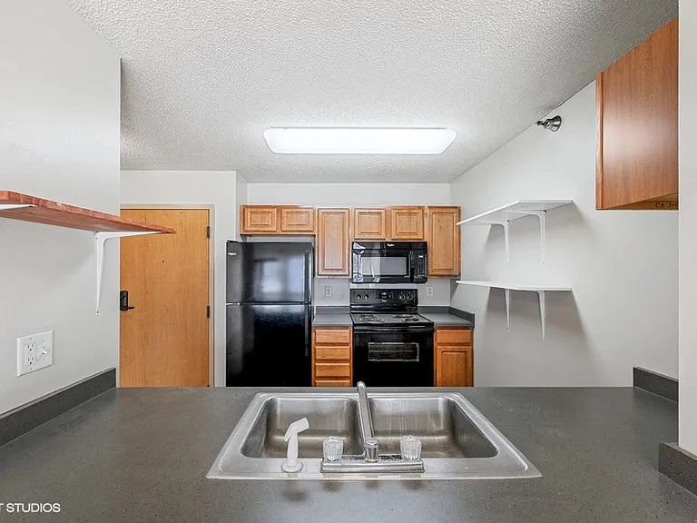 MPA / Marcy Park Apartments — Photo 7