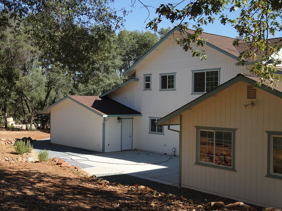2nd image of 3674 Many Oaks Lane