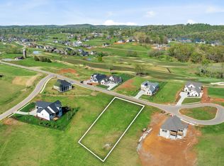 5252 Old Club Rd, Loudon, TN 37774