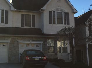 39 Lincoln Dr, Downingtown, PA 19335
