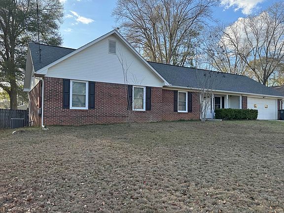 2nd image of 105 Fieldbrook Dr