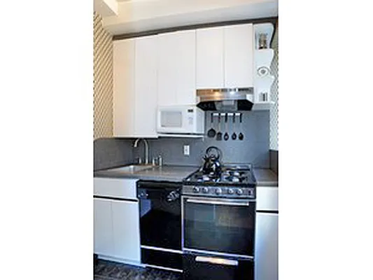 Sold by Corcoran | media 5