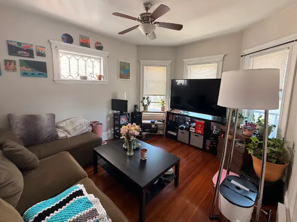 83 Newbury St, Somerville, MA 02144