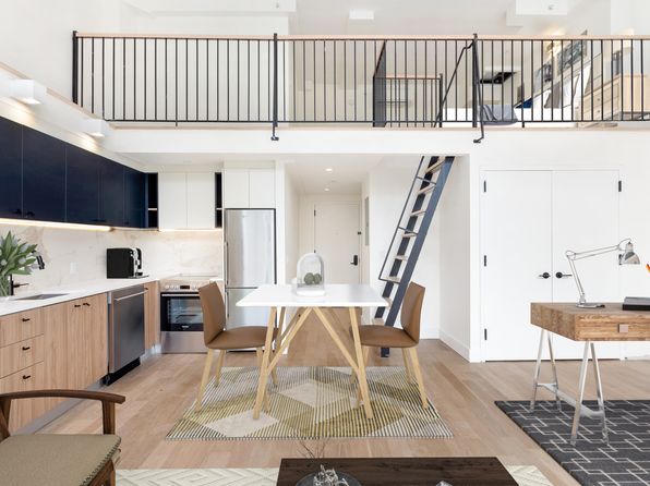 25 Bruckner Blvd APT 2T