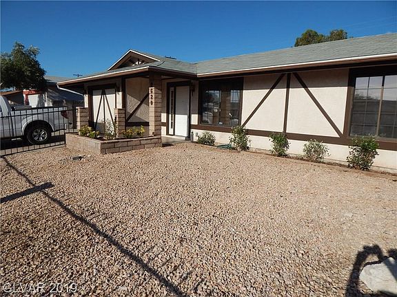 3rd image of 2620 Sierra Madre Dr