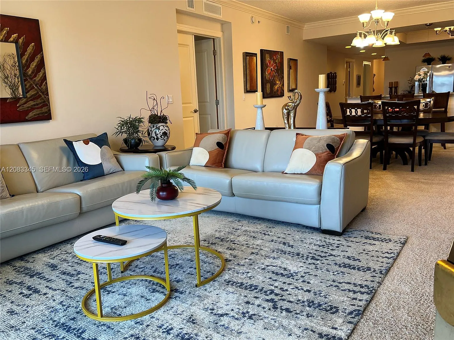 3 bed, 2.0 bath, 1776 sqft, $4,800 — Photo 3
