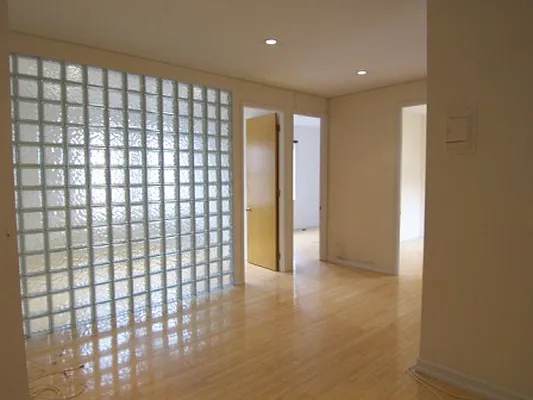 Rented by Friedman Roth Realty | media 29