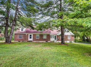 10334 Montgomery Rd, Cincinnati, OH 45242