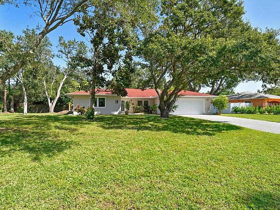 2nd image of 2709 Belvoir Blvd