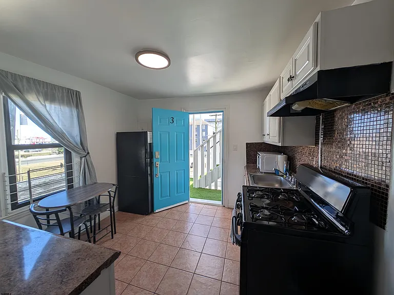 526 Atlantic Ave — Photo 16