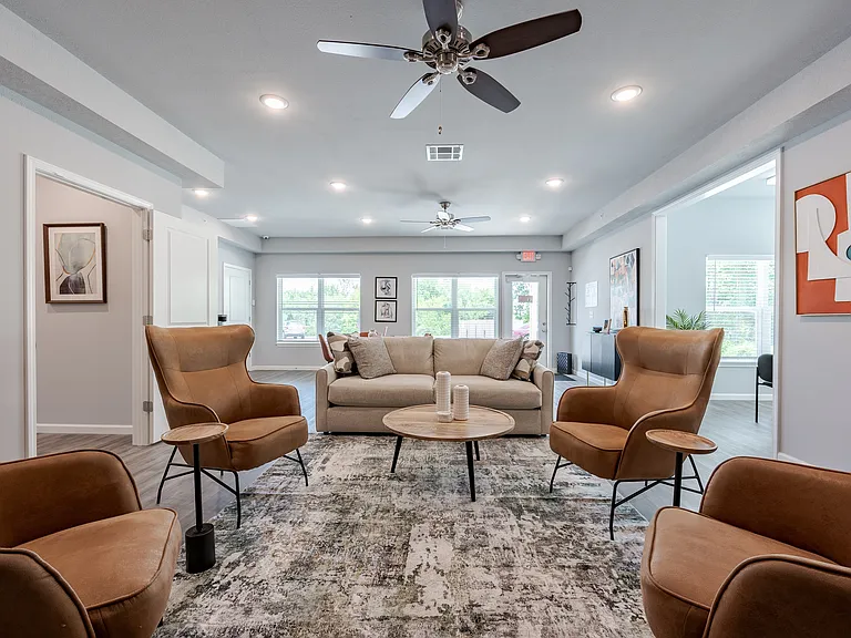 The Commons & Commons Hill Apartments — Photo 48