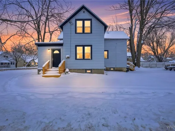 399 Fredericka St, North Tonawanda, NY 14120
