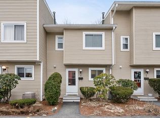 1 Markham Cir #B, Ayer, MA 01432