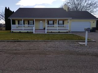 8406 Roberts Dr, Pasco, WA
