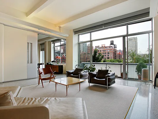 Rented by Sotheby's International Realty | media 18