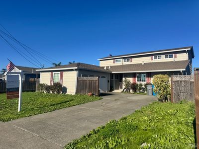1713 Alhambra Court, Petaluma, CA, 94954