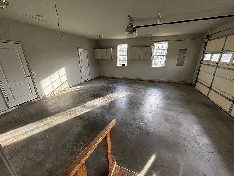 104 Cheyenne Ln — Photo 24