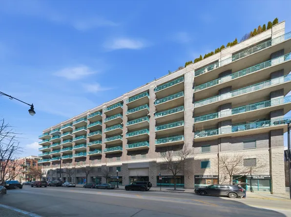 910 W Madison St APT 803, Chicago, IL 60607