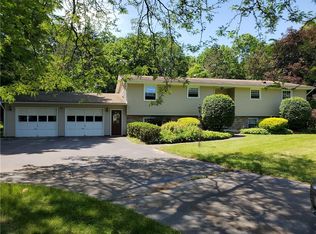 40 Stuyvesant Mnr, Geneseo, NY 14454