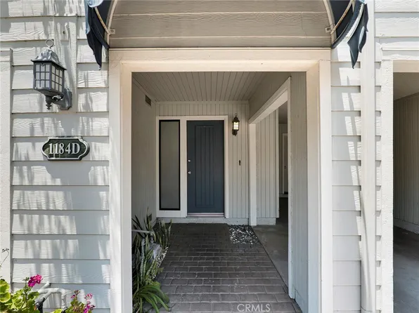 1184 S Westlake Blvd #D, Westlake, CA 91361