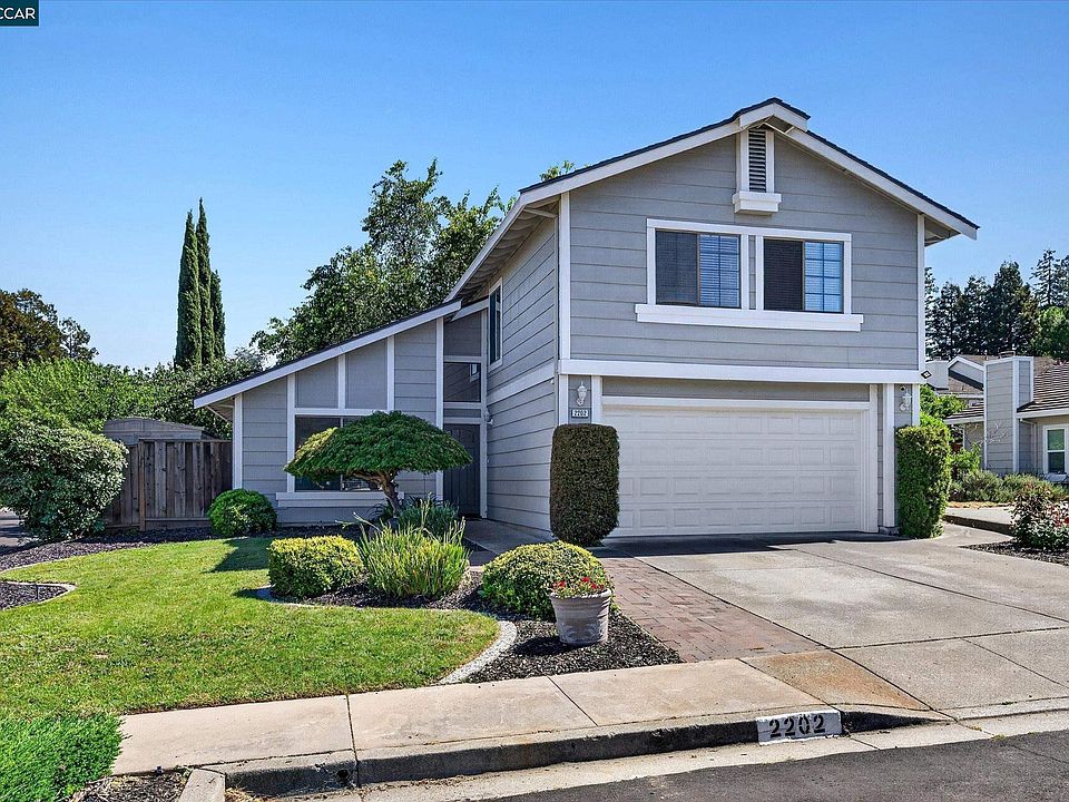 1st image of 2202 Boulder Creek Ct