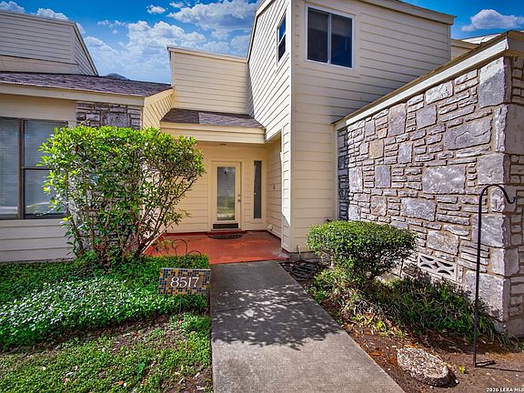 2nd image of 8517 Echo Creek Lane