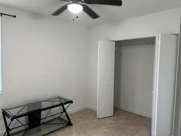661 NW 21st Ter, Fort Lauderdale, FL